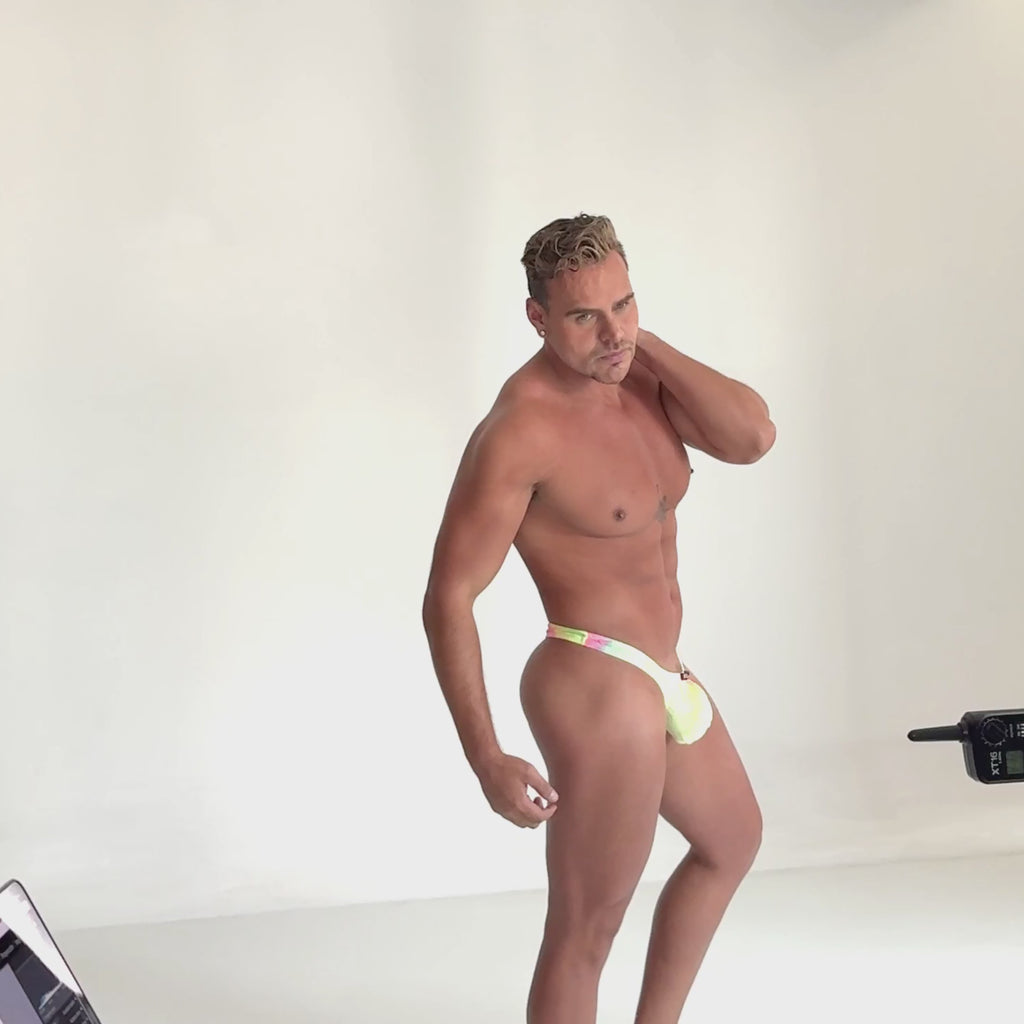 EVERYDAY PRIDE - CLASSIC THONG BULGE T-STRING VELVET